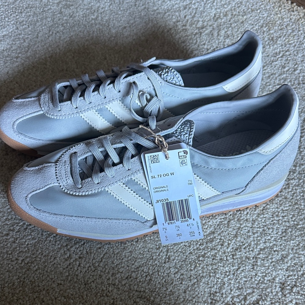 adidas Originals SL 72 OG W Light Gray and Off-White Sneakers